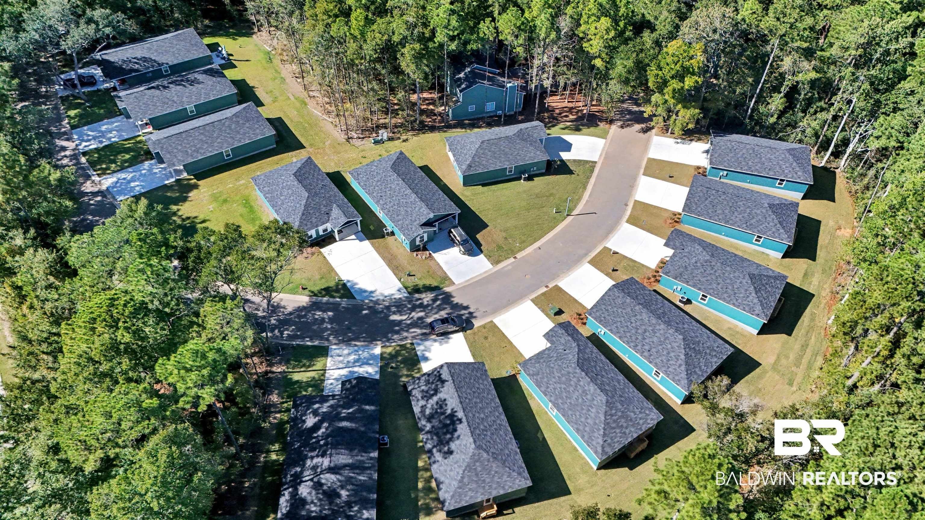 73 Summer Oaks Drive. Daphne, AL 36526