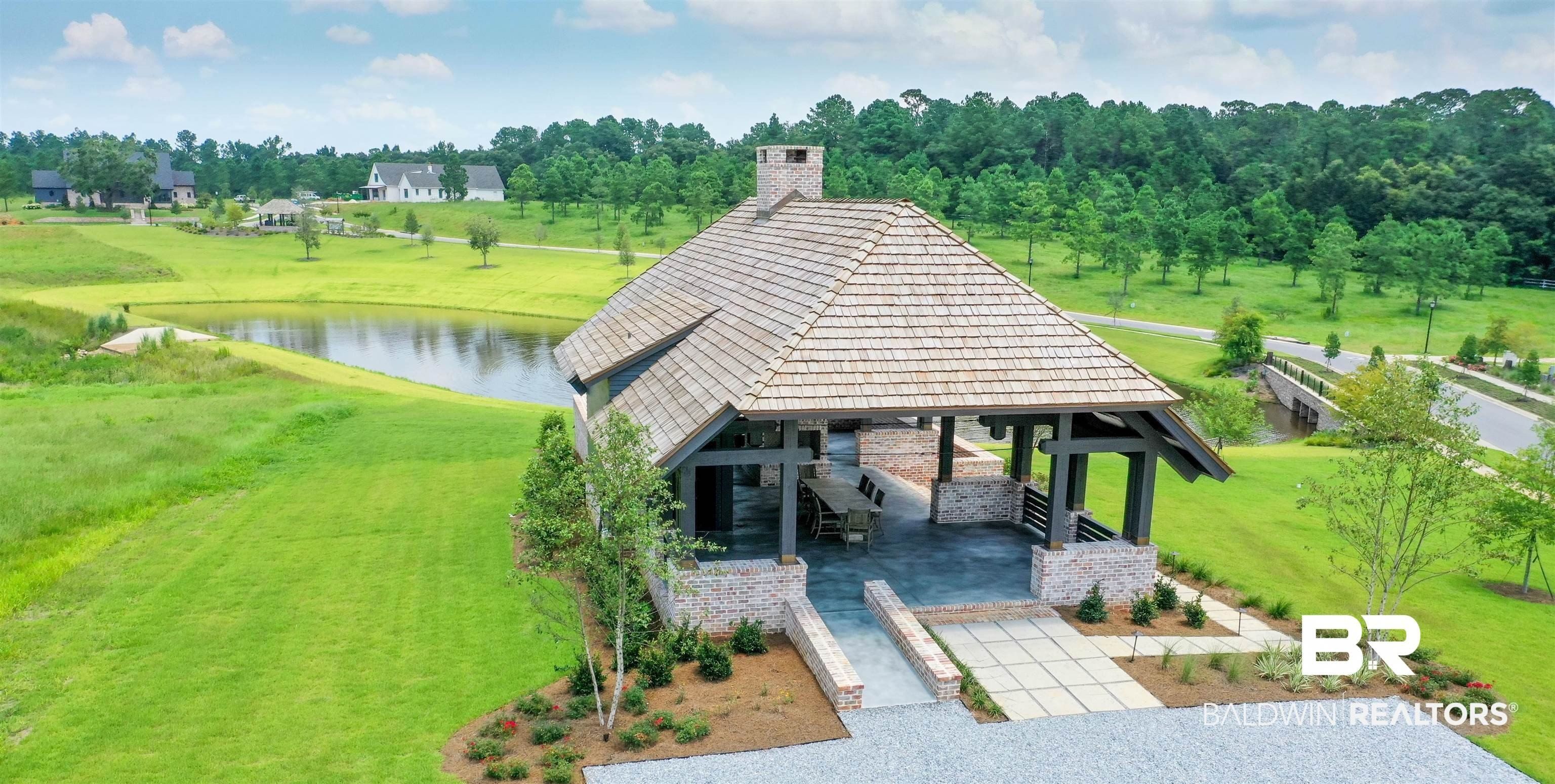 282 Mount Pleasant Boulevard. Fairhope, AL 36532