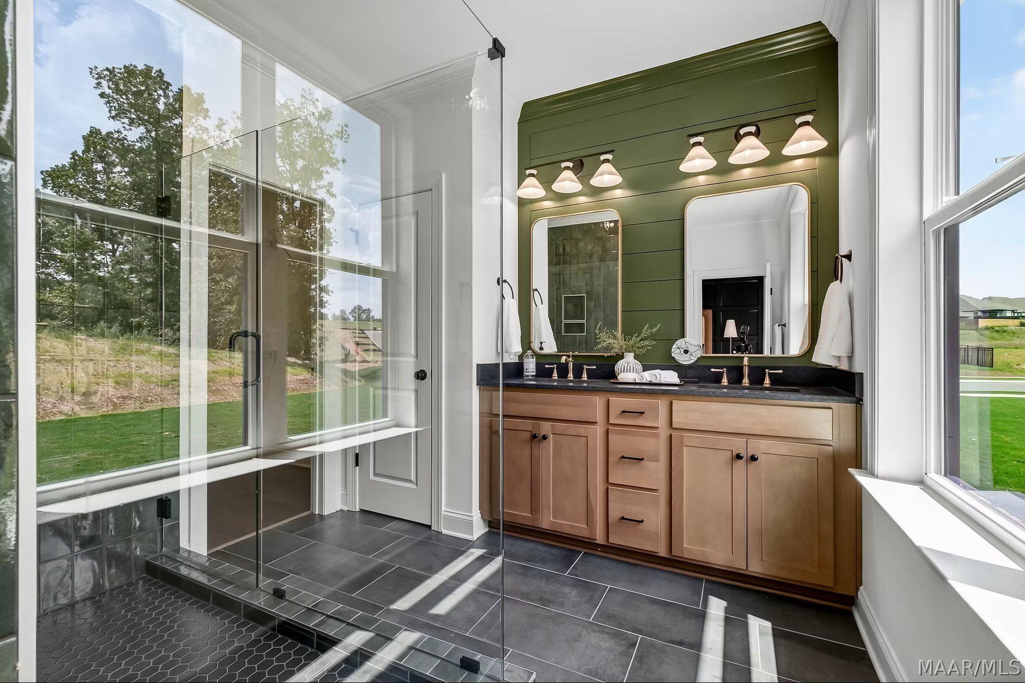 549 Argyle Circle. Pike Road, AL 36064