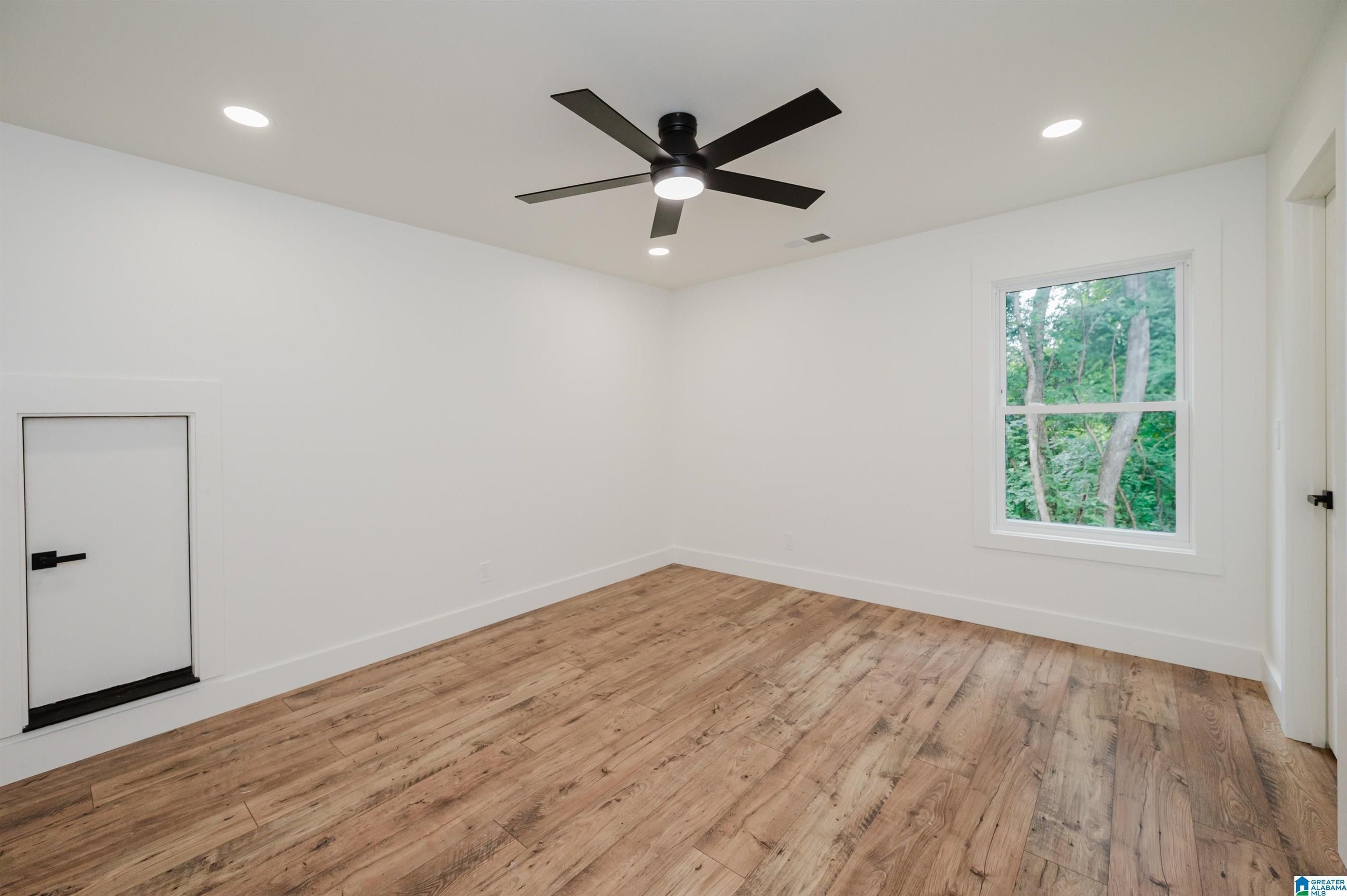 852 Sellers Hollow Road. Dora, AL 35062