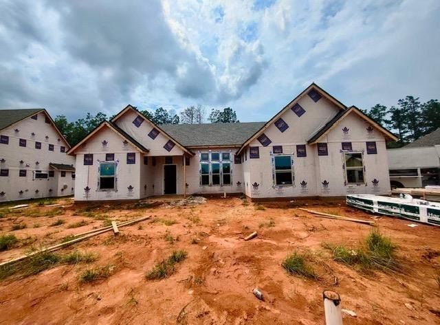 4266 Dewberry Street. Opelika, AL 36801
