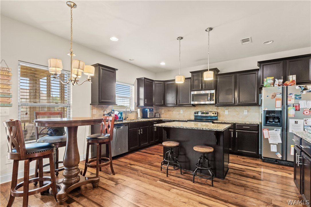 12933 Rolling Meadows Circle. Northport, AL 35473