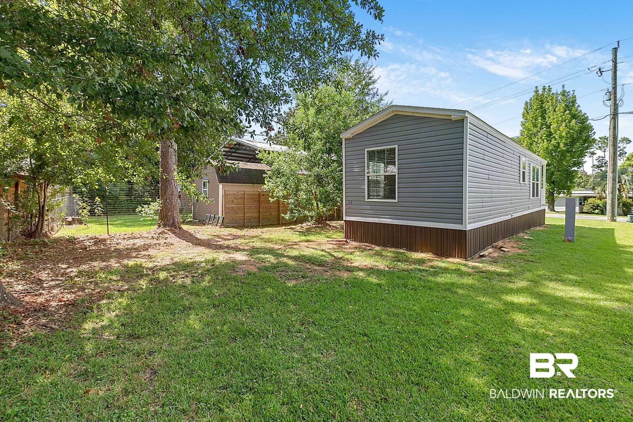 30 Buena Vista Drive. Lillian, AL 36549