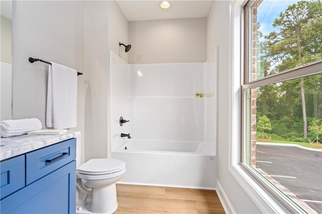 548 E Glenn Avenue. Auburn, AL 36830