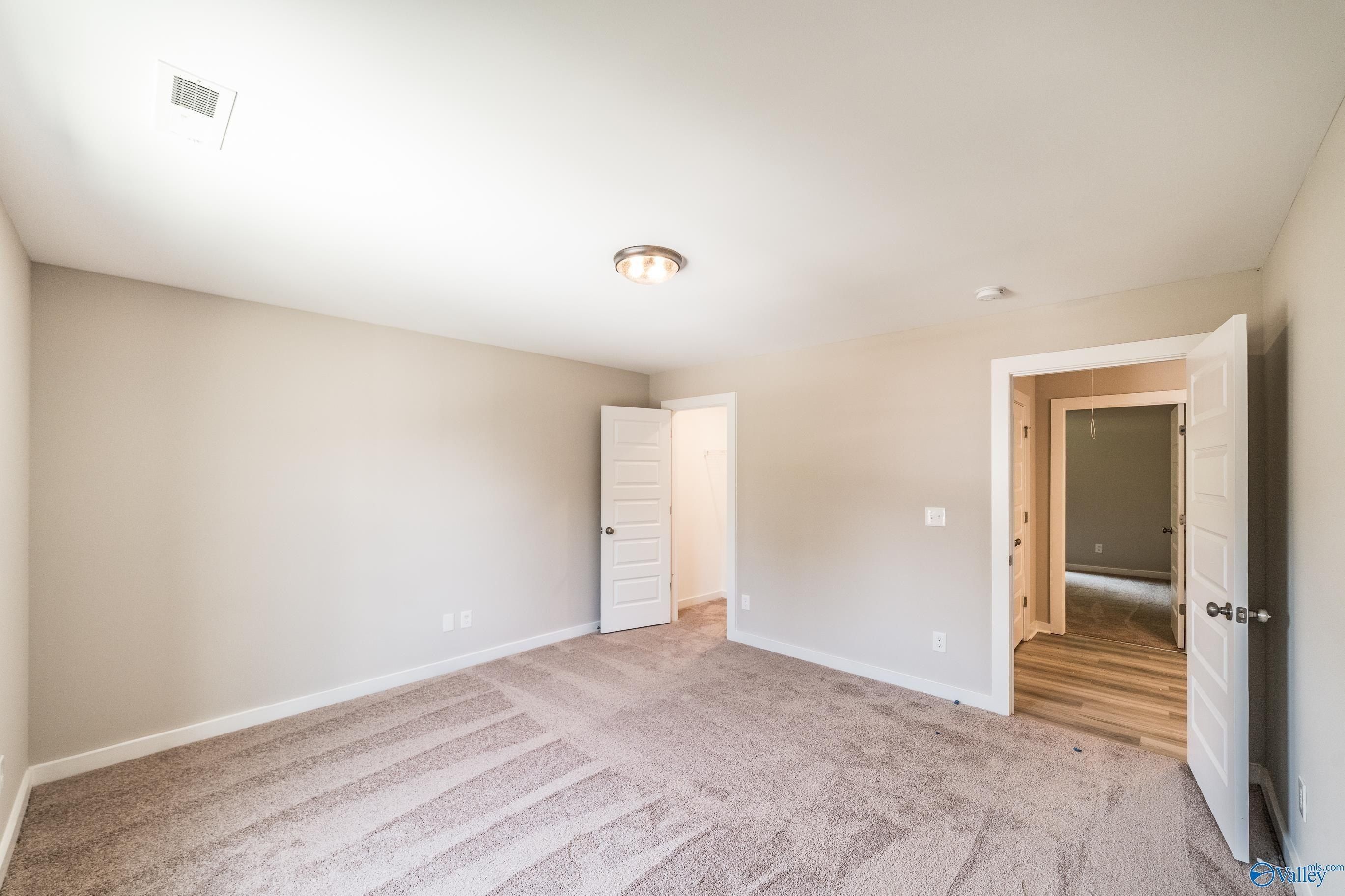 65 Turning Leaf Drive. Union Grove, AL 35175