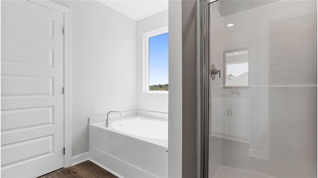 2307 Beaver Drive. Auburn, AL 36879