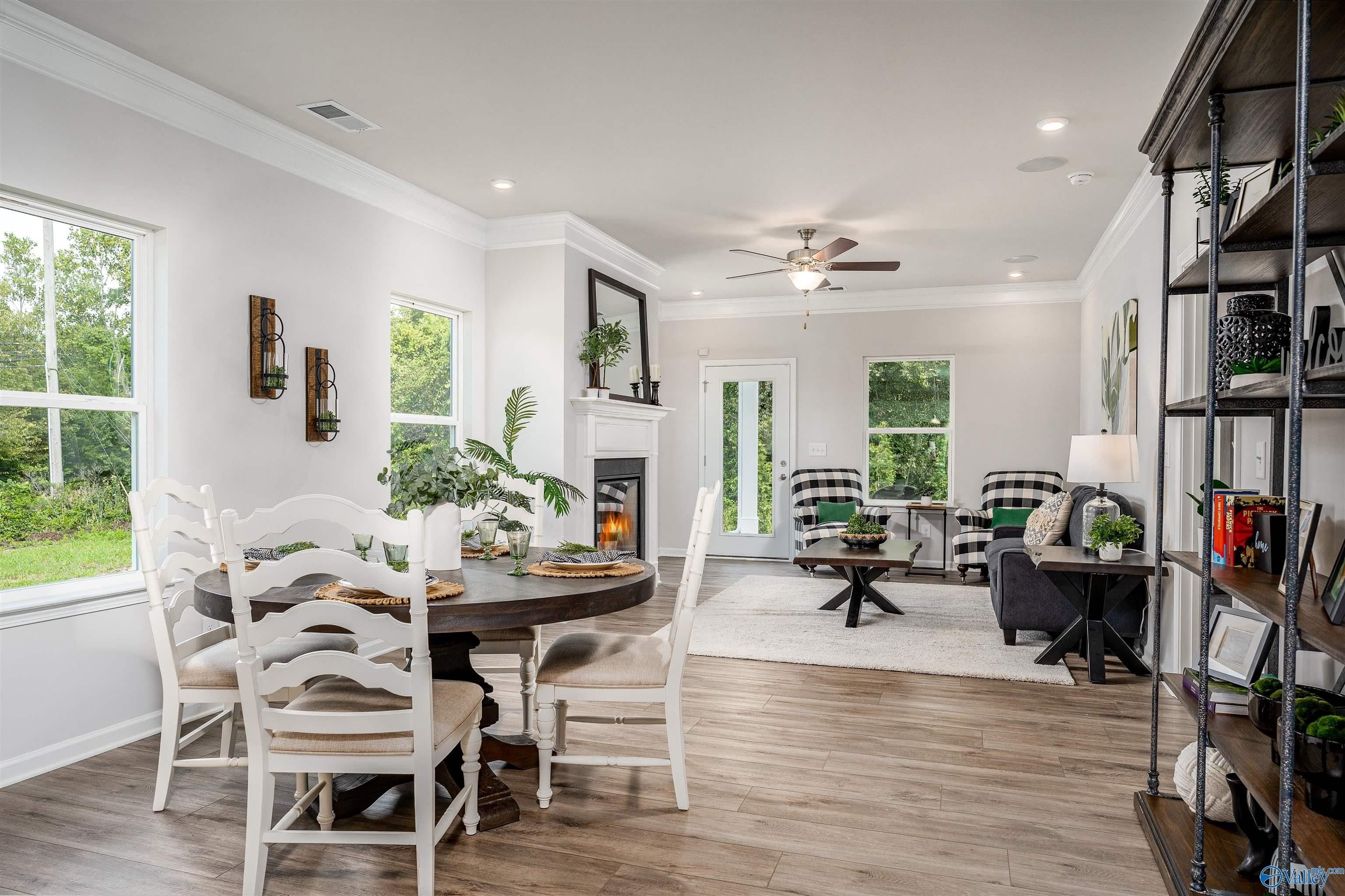 13908 Dunnock Lane. Athens, AL 35611