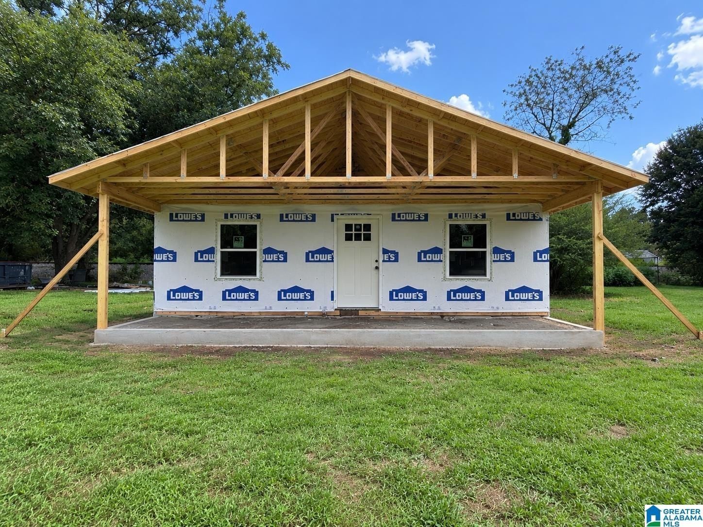 4759 Eulaton Road. Anniston, AL 36201