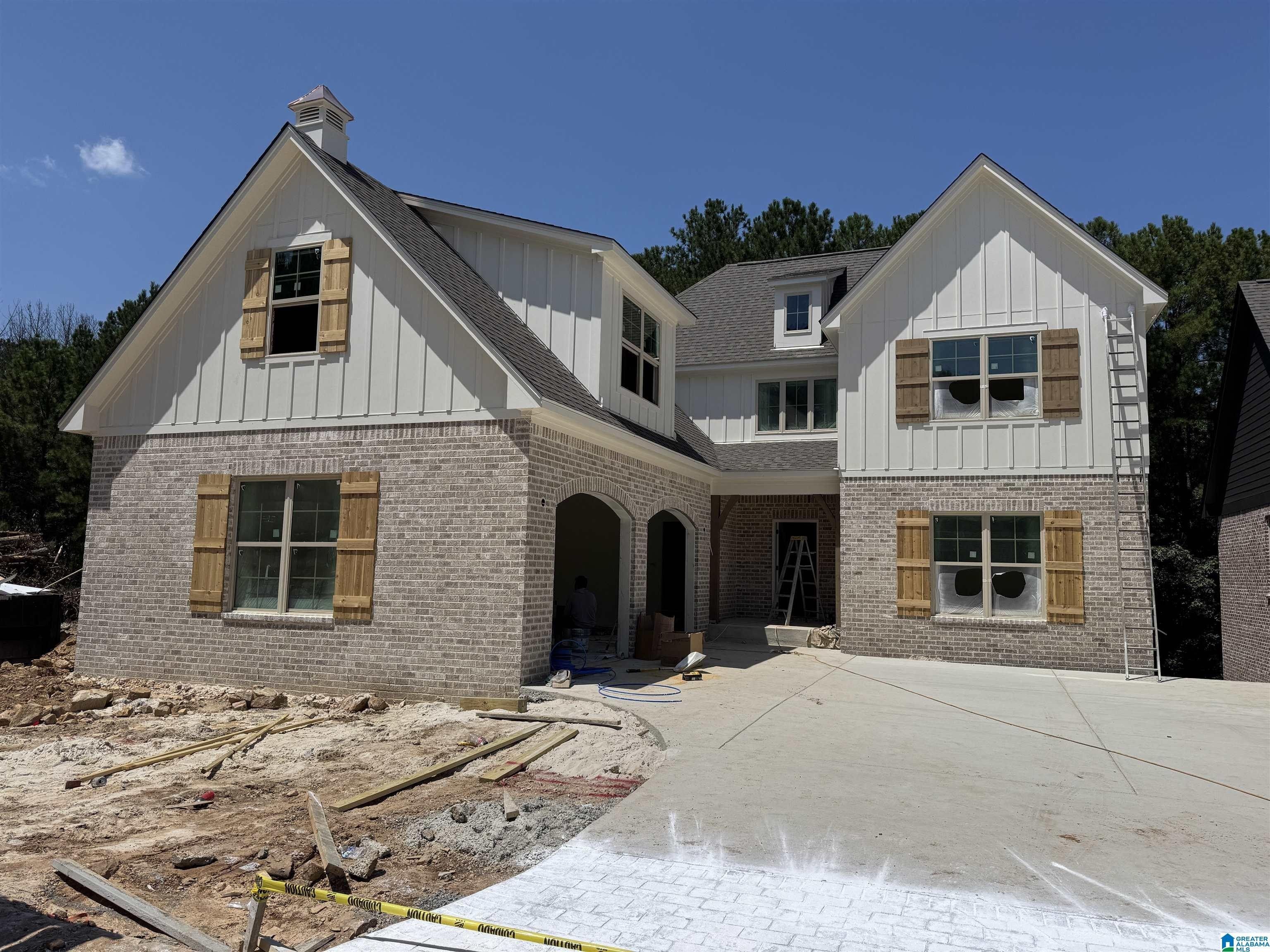 142 Glengerry Drive. Pelham, AL 35124