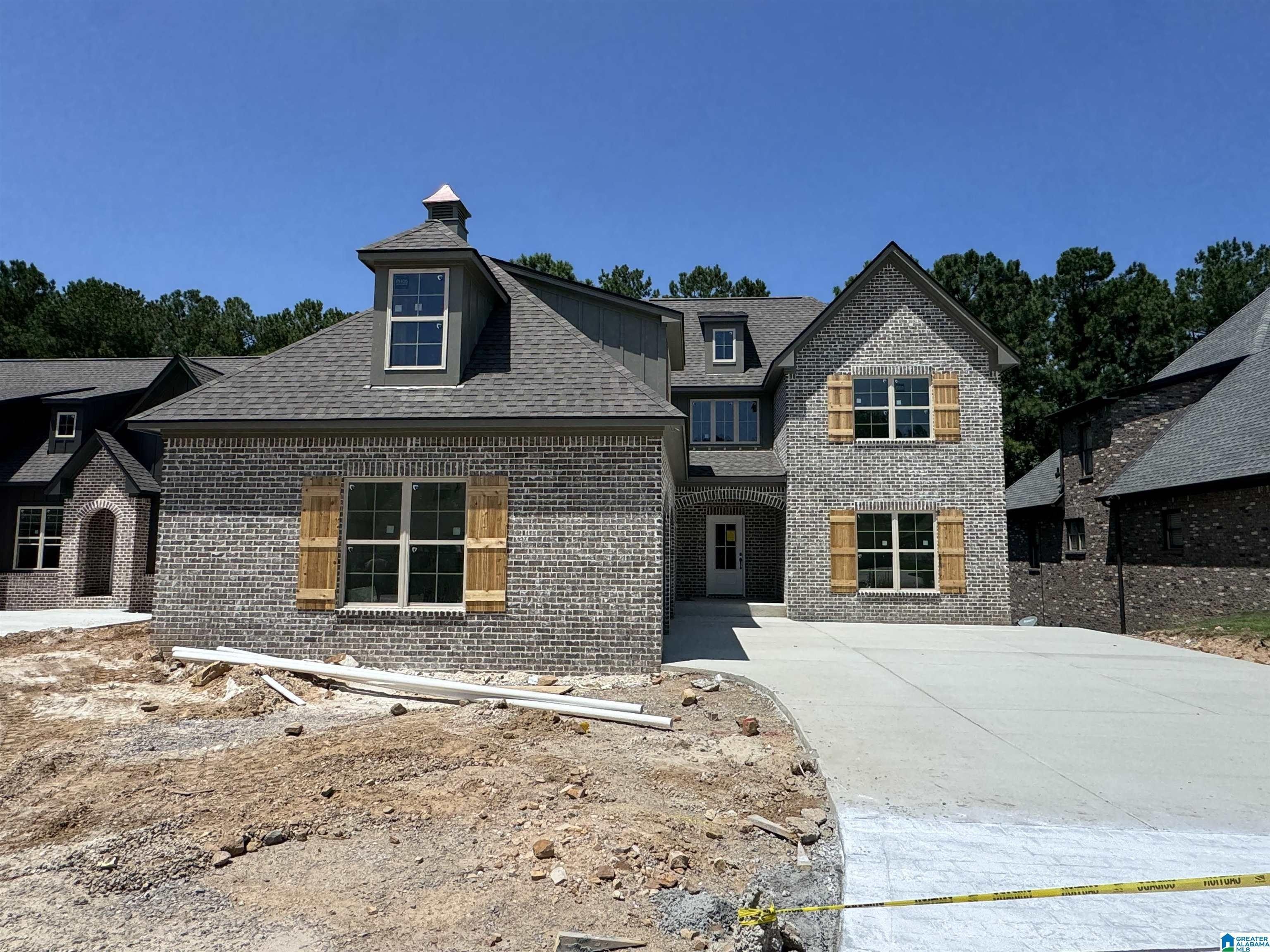 134 Glengerry Drive. Pelham, AL 35124