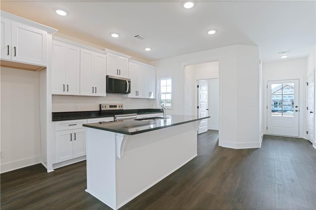 2022 Crossing Court W. Valley, AL 36854