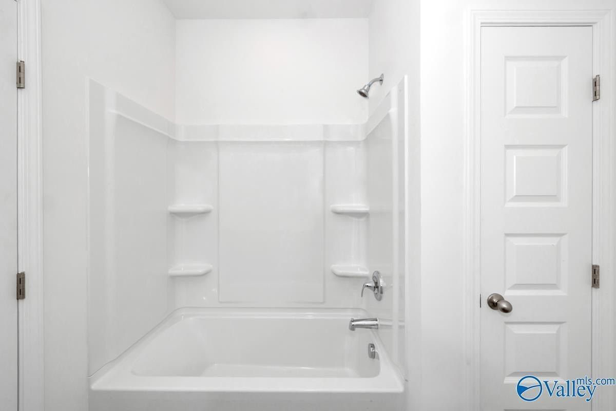 263 Avebury Road. Meridianville, AL 35759