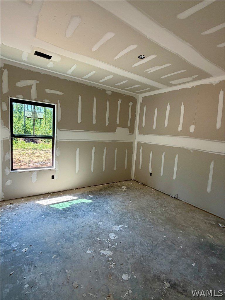 11954 Meadowview Drive. Northport, AL 35475
