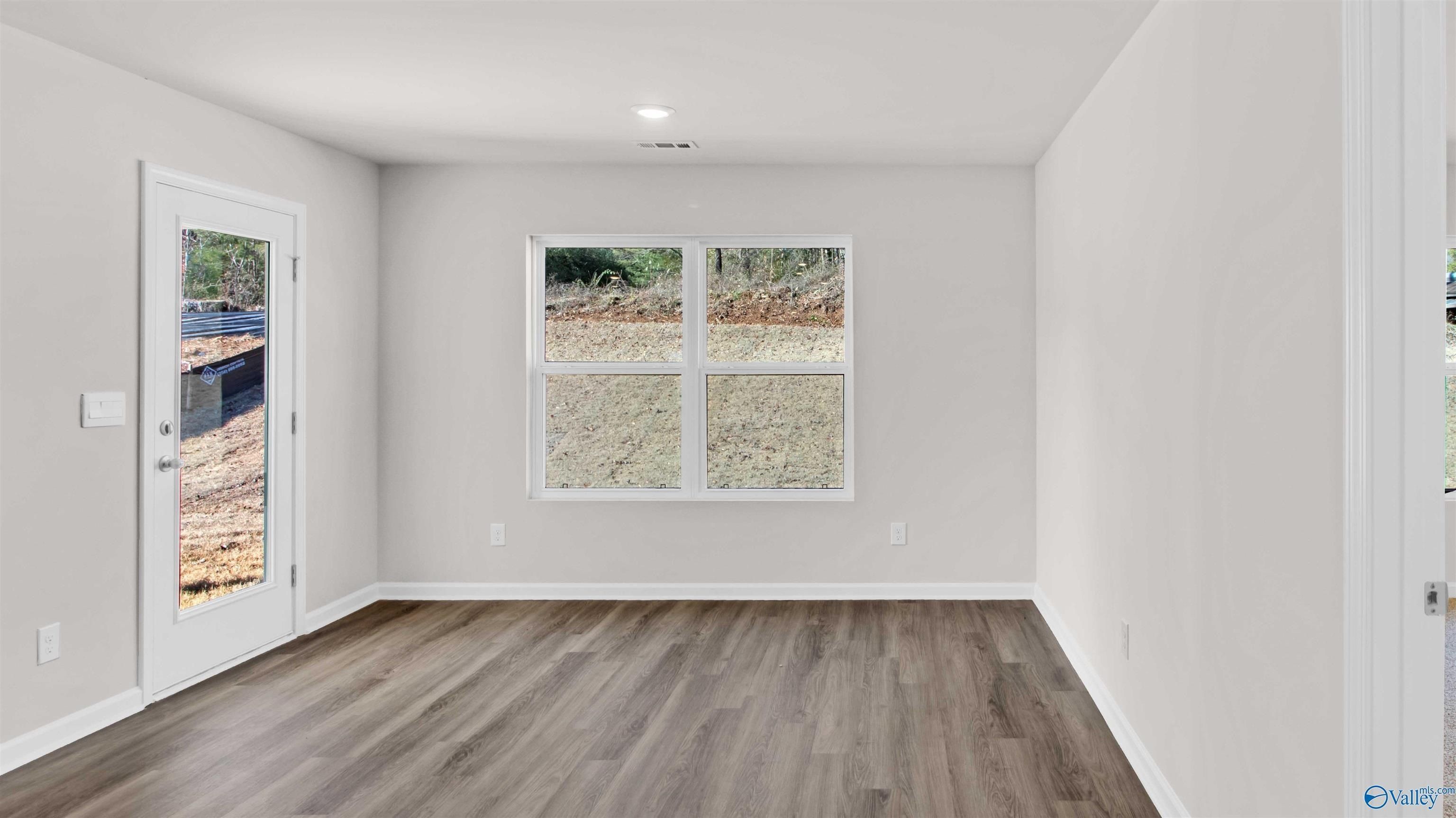 9923 Sequoyah Cove Drive Se. Owens Cross Roads, AL 35763