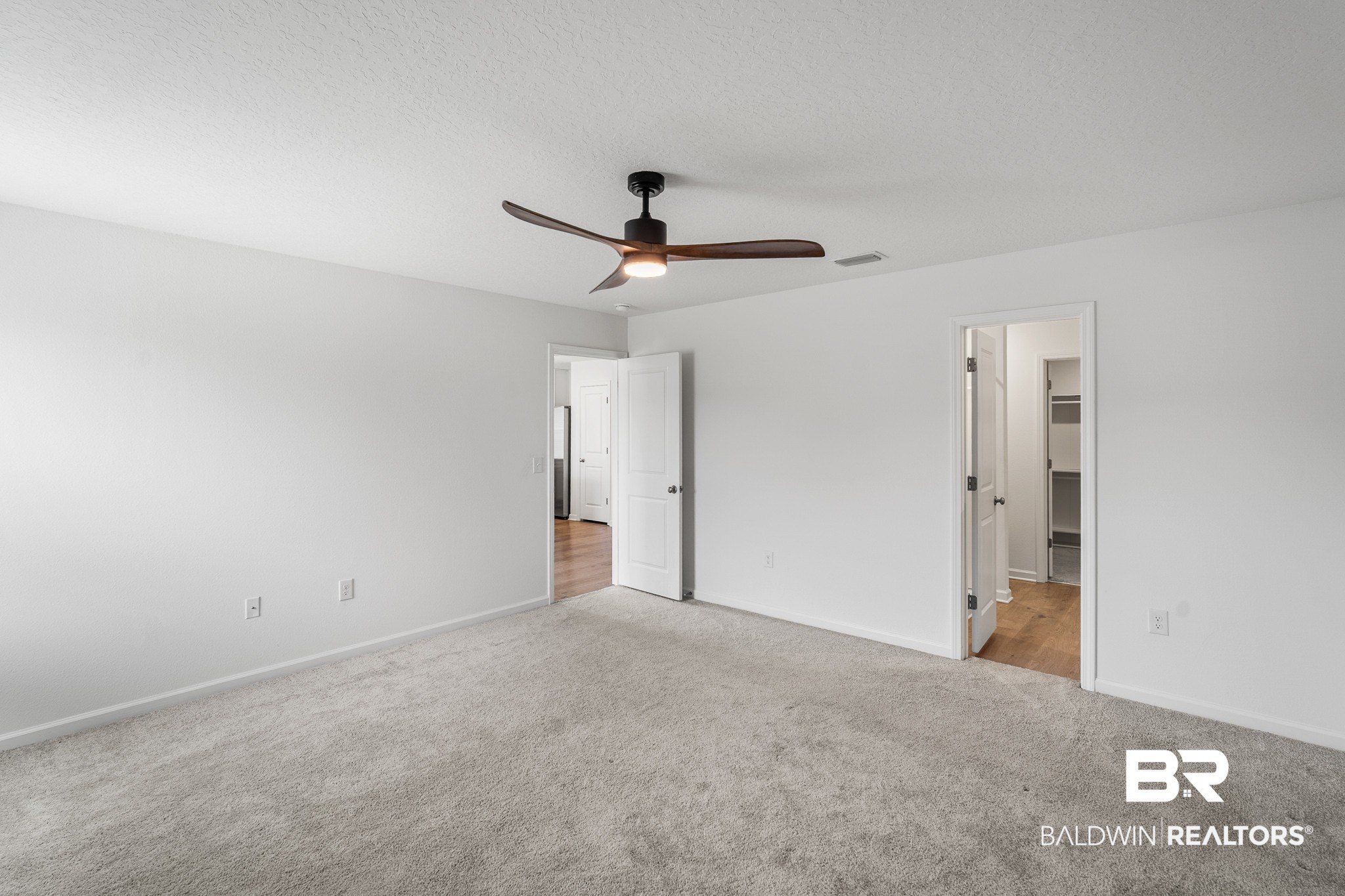 16933 Valencia Way. Loxley, AL 36551