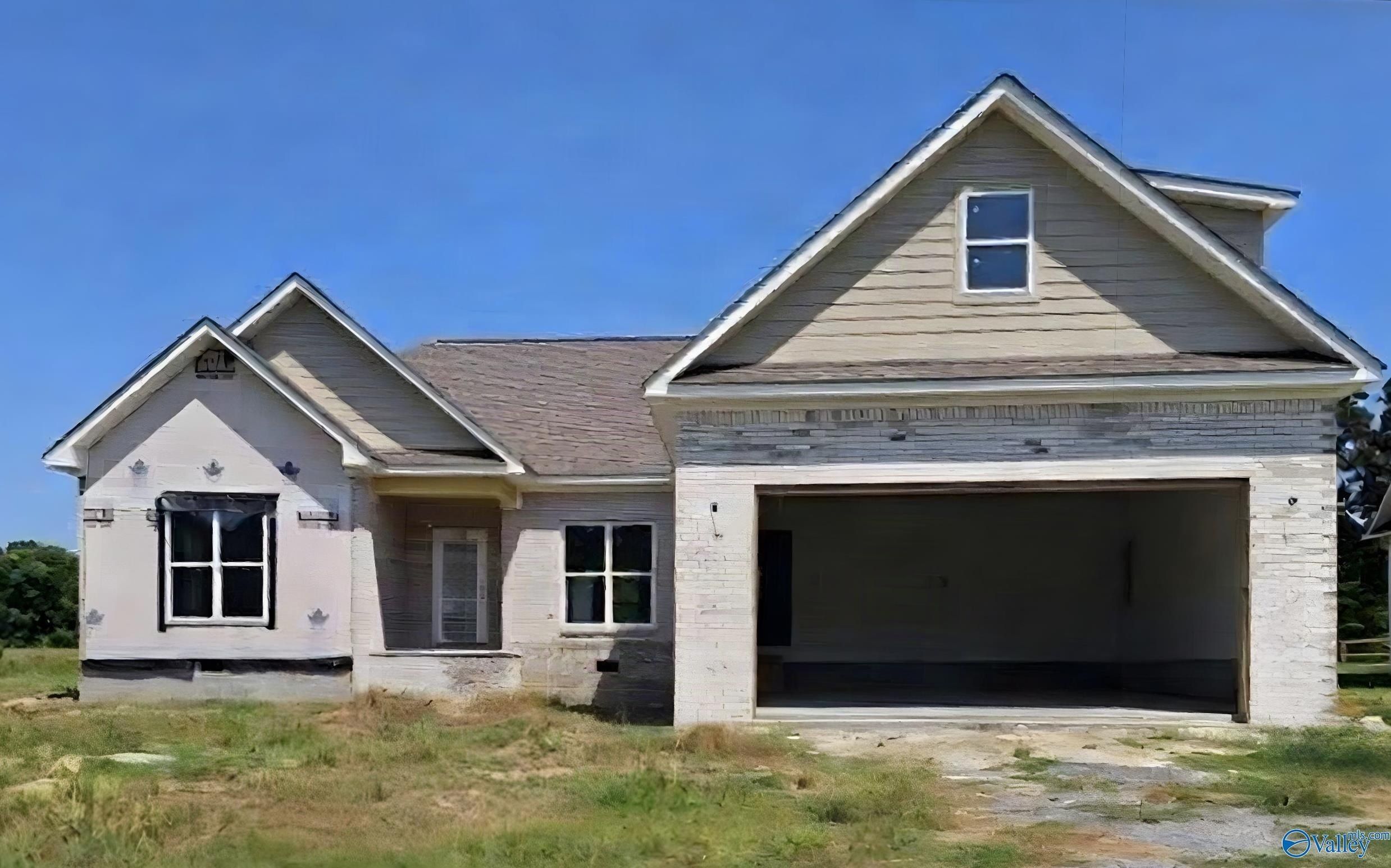 156 Gavins Way. Arab, AL 35016