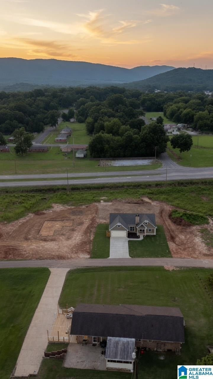104 Merrimac Drive. Piedmont, AL 36272