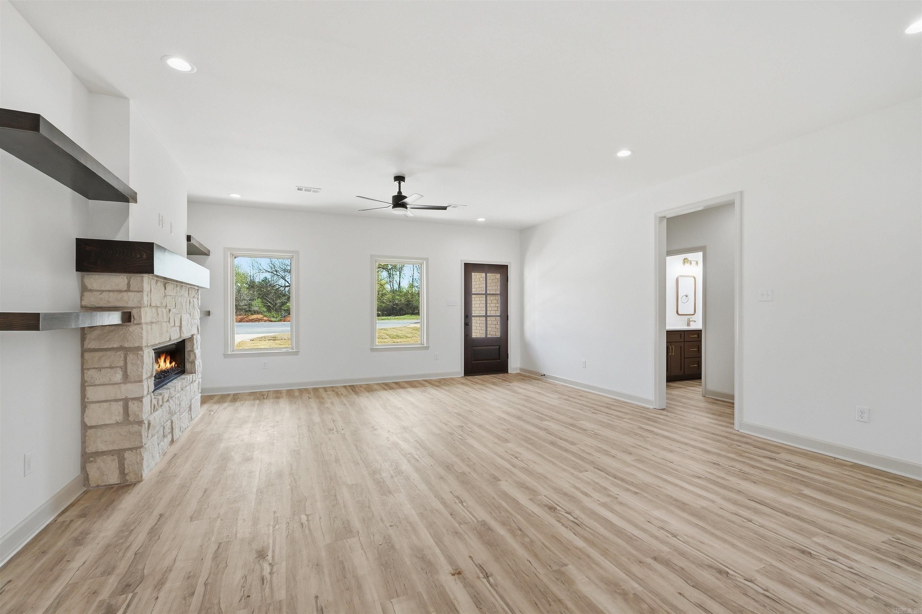 332 Millie Court. Little Rock, AR 72207