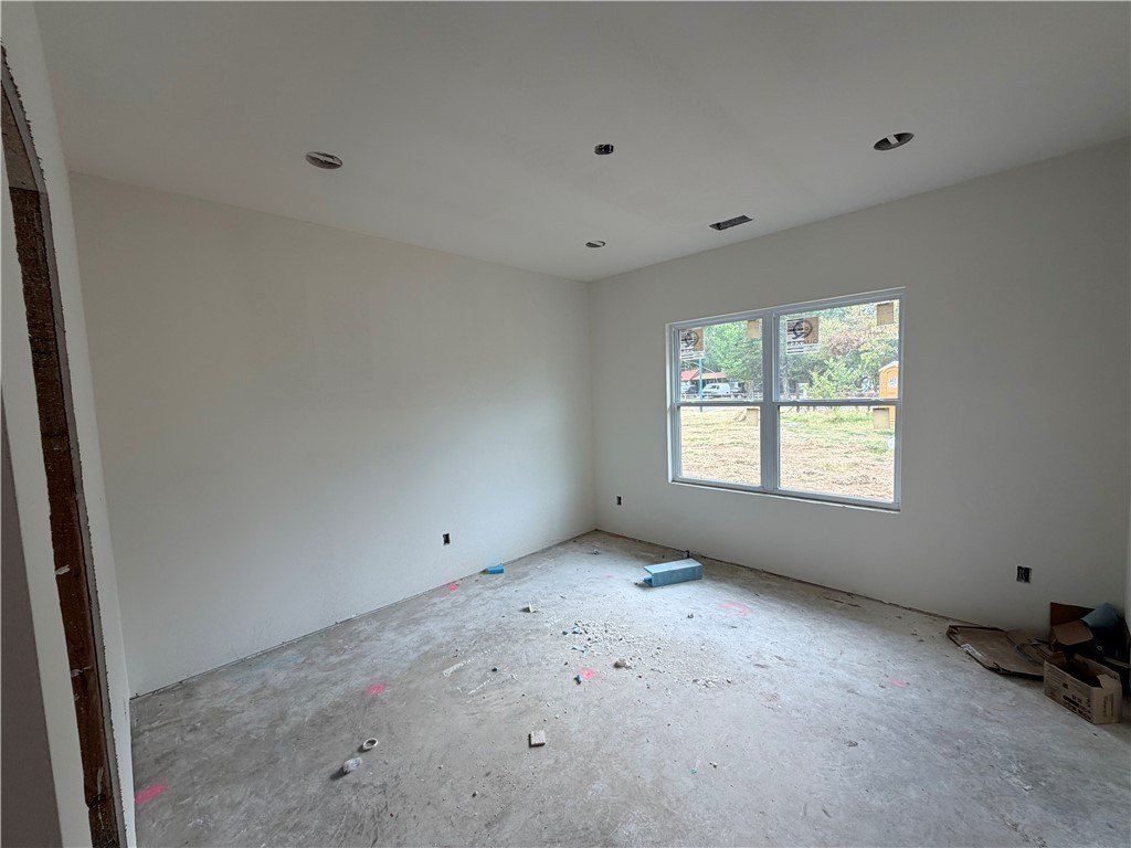 1707 Dogwood Street. Siloam Springs, AR 72761