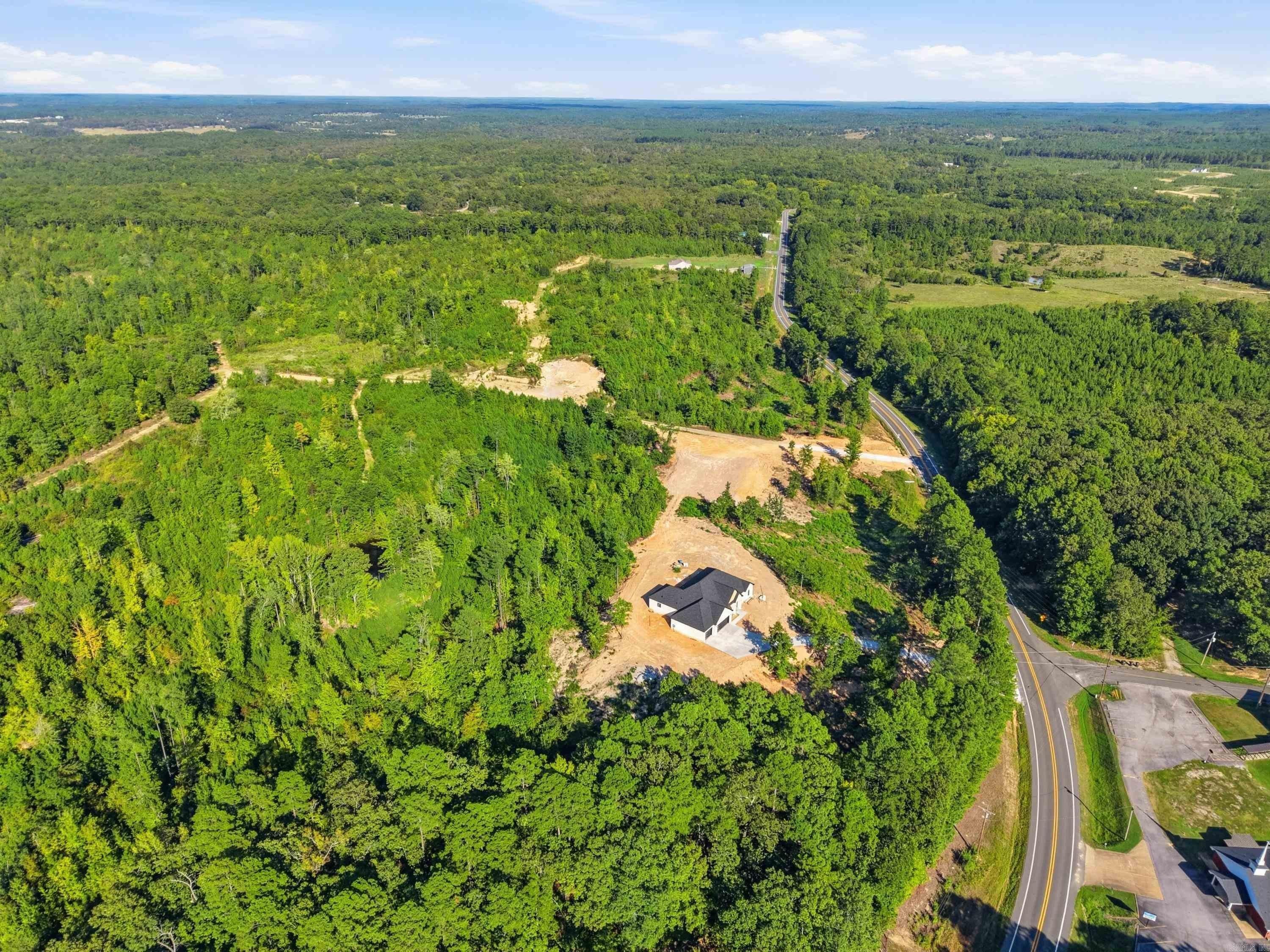 Hwy. Lonsdale, AR 72087