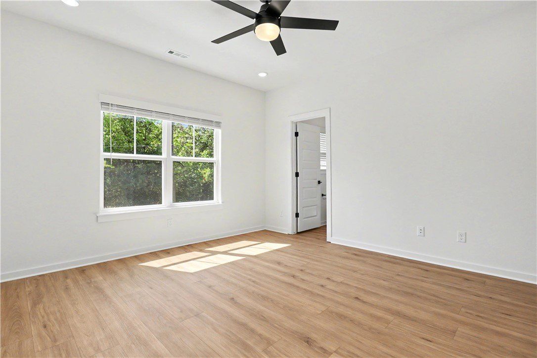 1516 W Sligo Street. Fayetteville, AR 72701