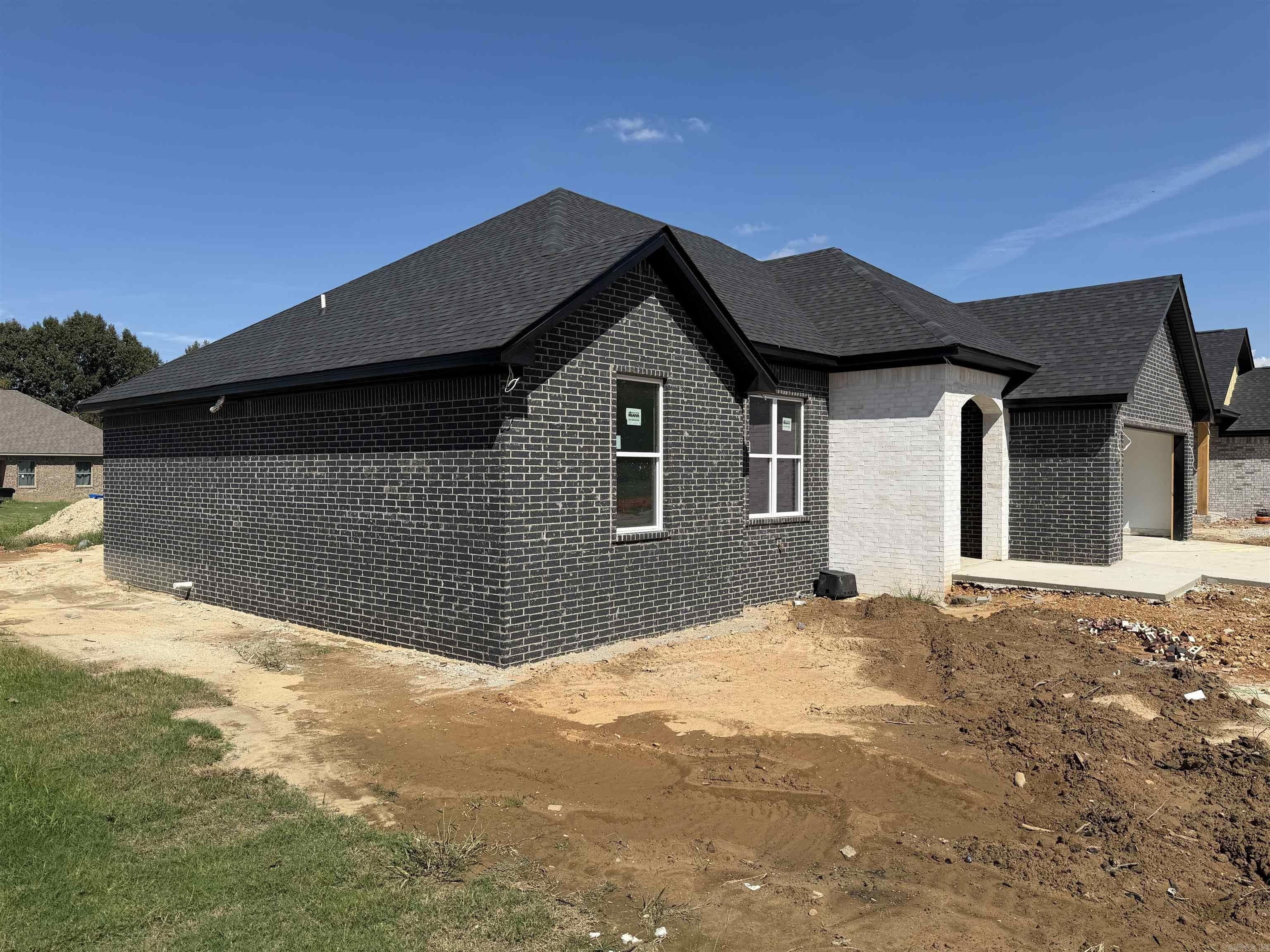 605 Cayson Street. Bono, AR 72416