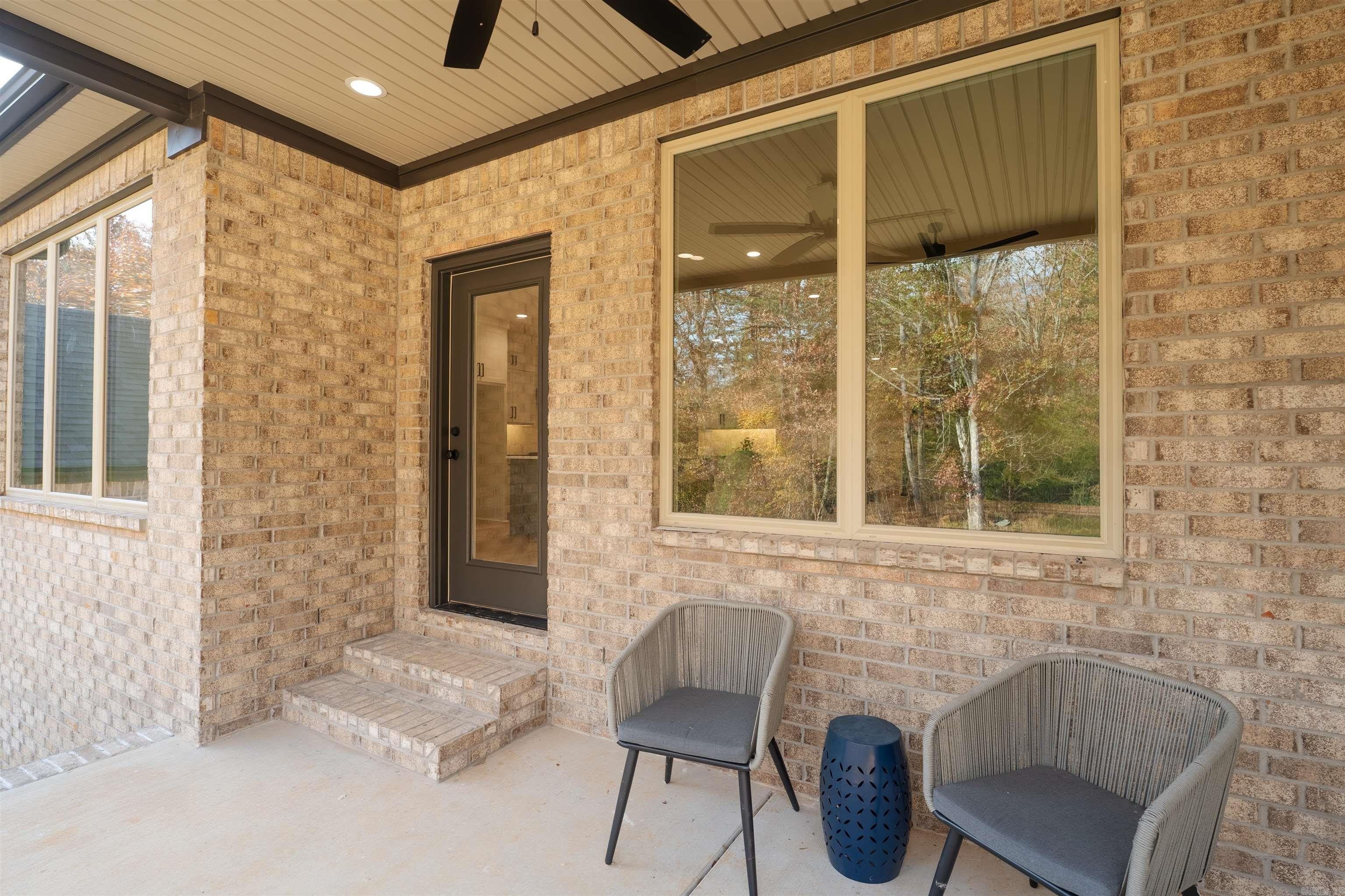 15116 Matterhorn Loop. Maumelle, AR 72113