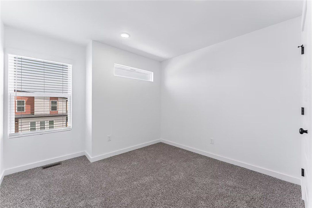 570 Vermont Avenue. Bentonville, AR 72713