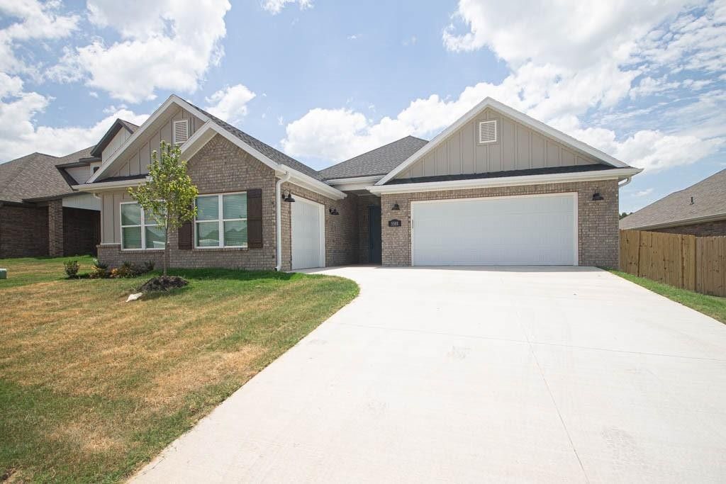 5501  Sw Firethorn  Ln. Bentonville, AR 72713