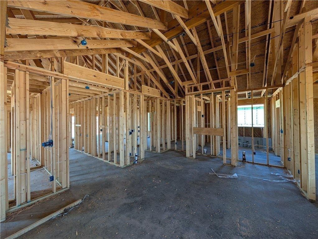 7842 Scenic Valley Avenue. Springdale, AR 72762