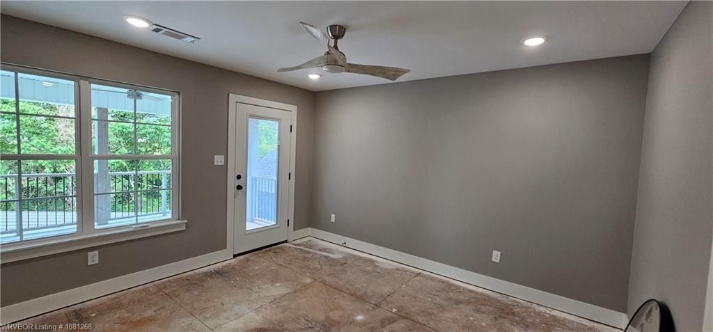 401 Waggoner  Ln. Barling, AR 72923