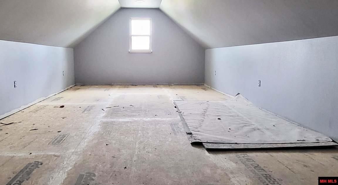 238 S Sheeks Drive. Mountain Home, AR 72653