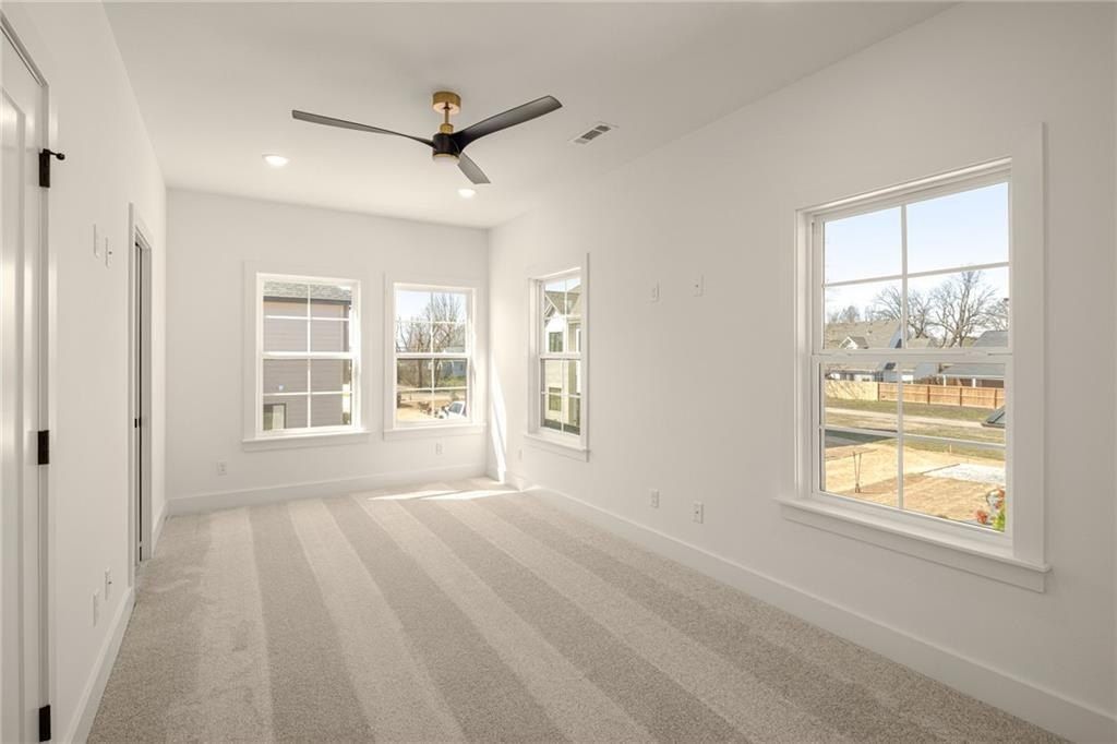 1312 Bella Vista  Rd. Bentonville, AR 72712