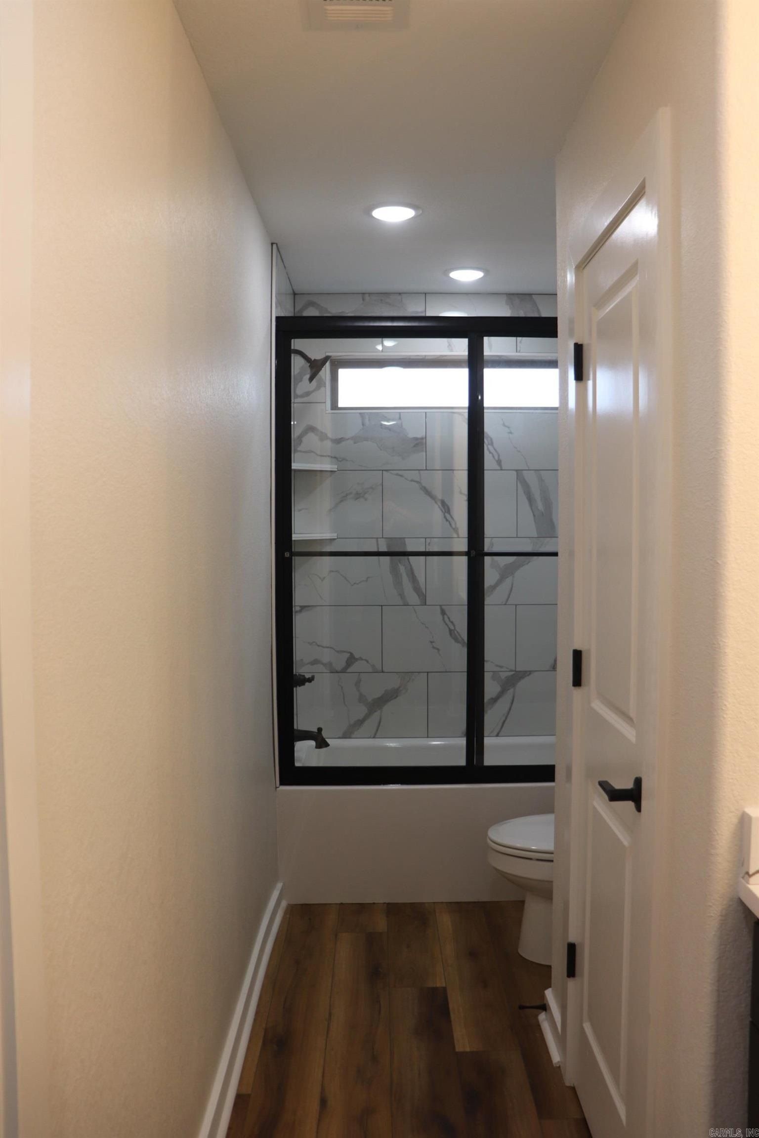 1001 N Red. Sheridan, AR 72150