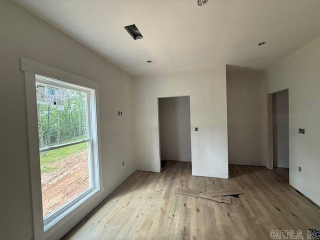 35 Elrod Drive. Greers Ferry, AR 72067