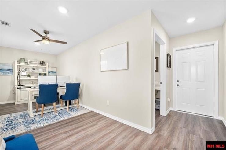 2010 Silver Bay Court. Mountain Home, AR 72653