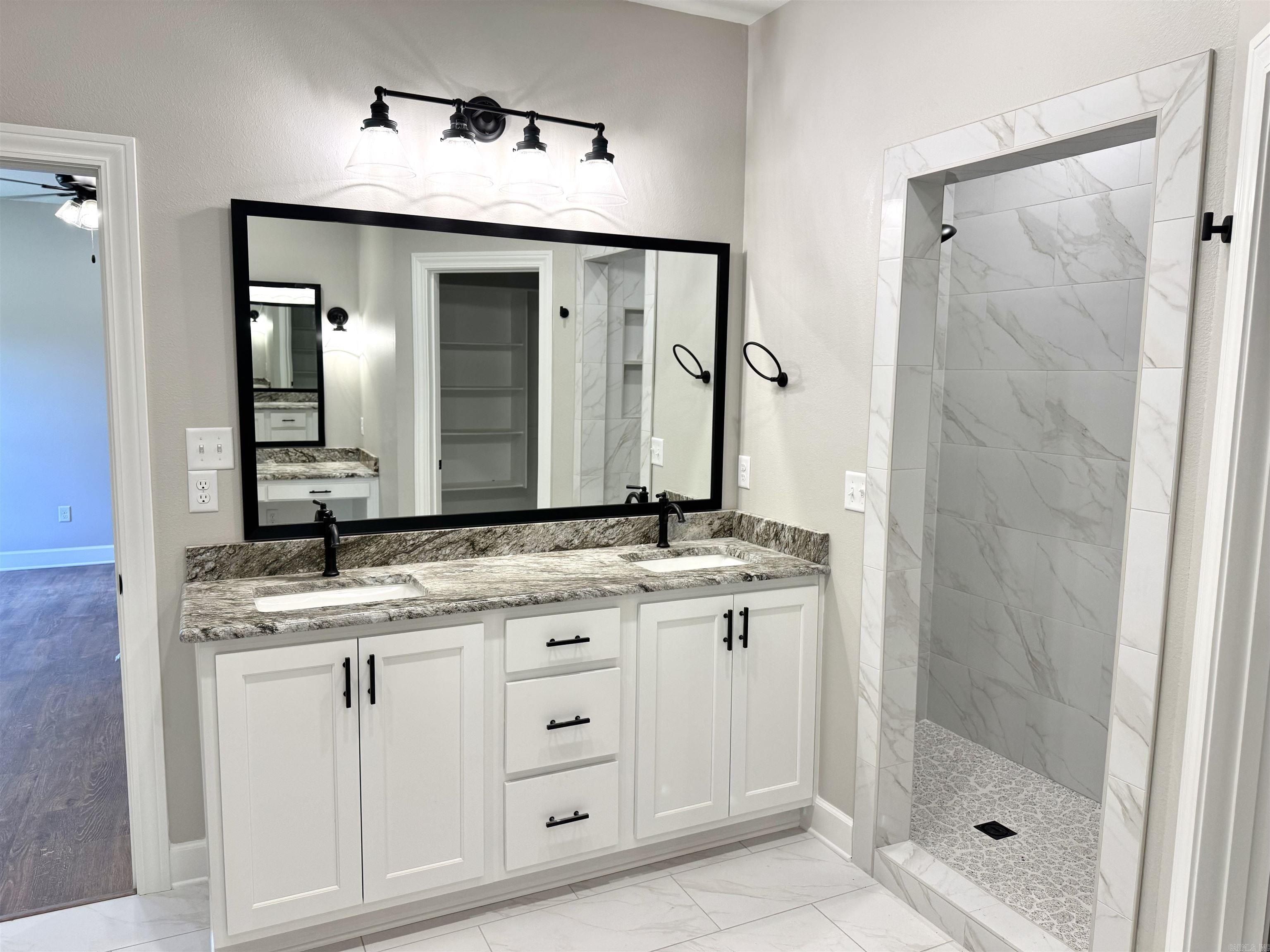 1233 Fern Court. Searcy, AR 72143