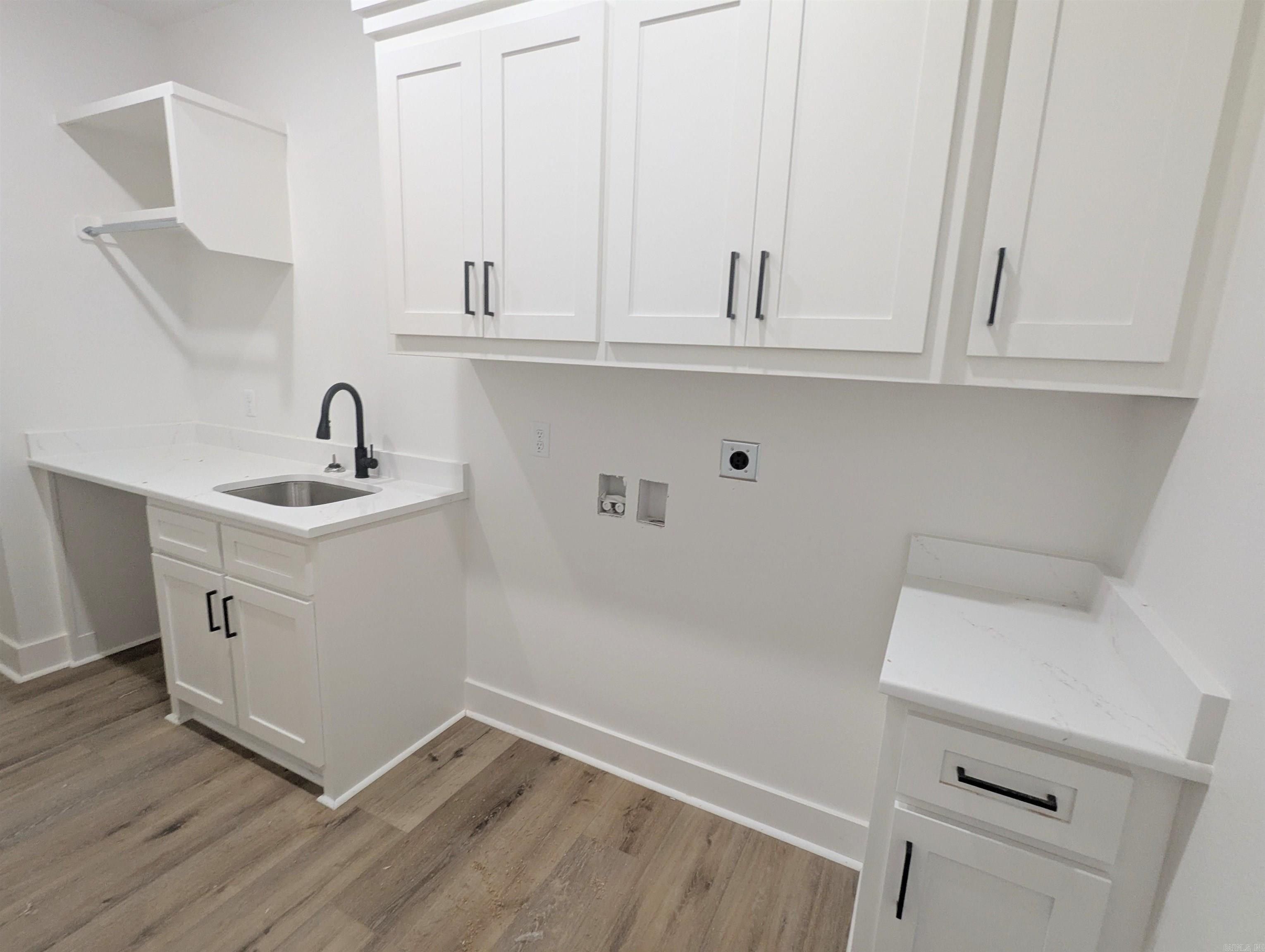 7000 Cold Creek. Alexander, AR 72002