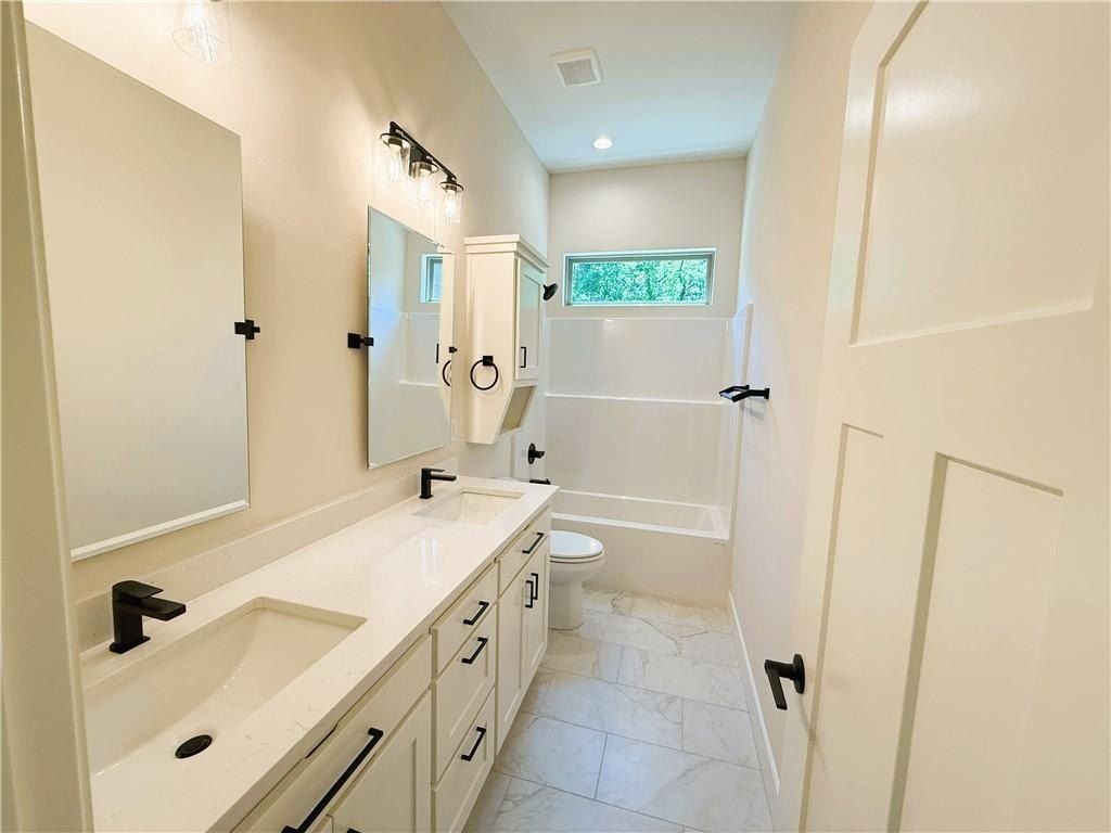 27 Blairgowrie  Dr. Bella Vista, AR 72715