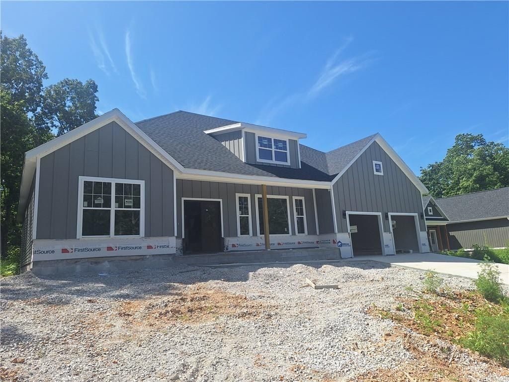 37 Selkirk  Dr. Bella Vista, AR 72715