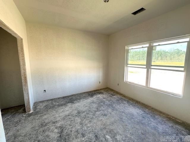 1049 Duke Drive. Bauxite, AR 72011