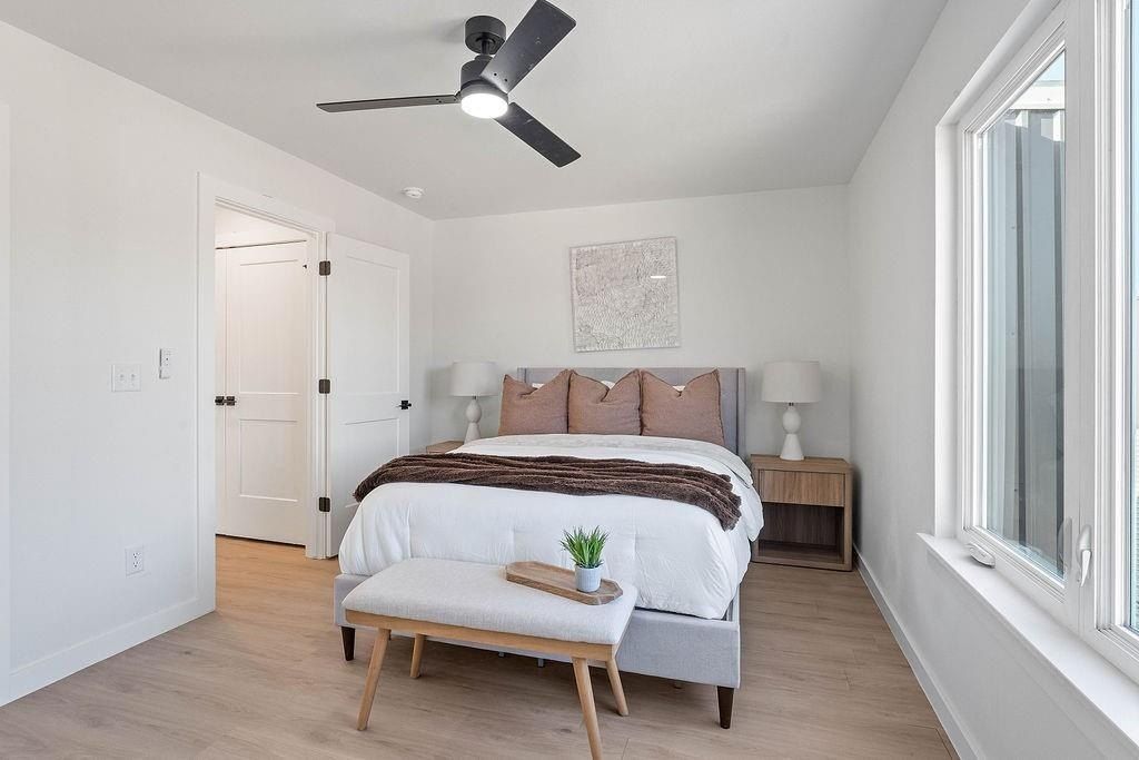 1982  S Razorback  Rd Unit 101104. Fayetteville, AR 72701