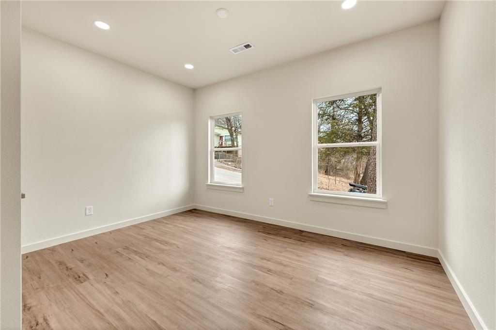 567 Blair  Ave. Fayetteville, AR 72701