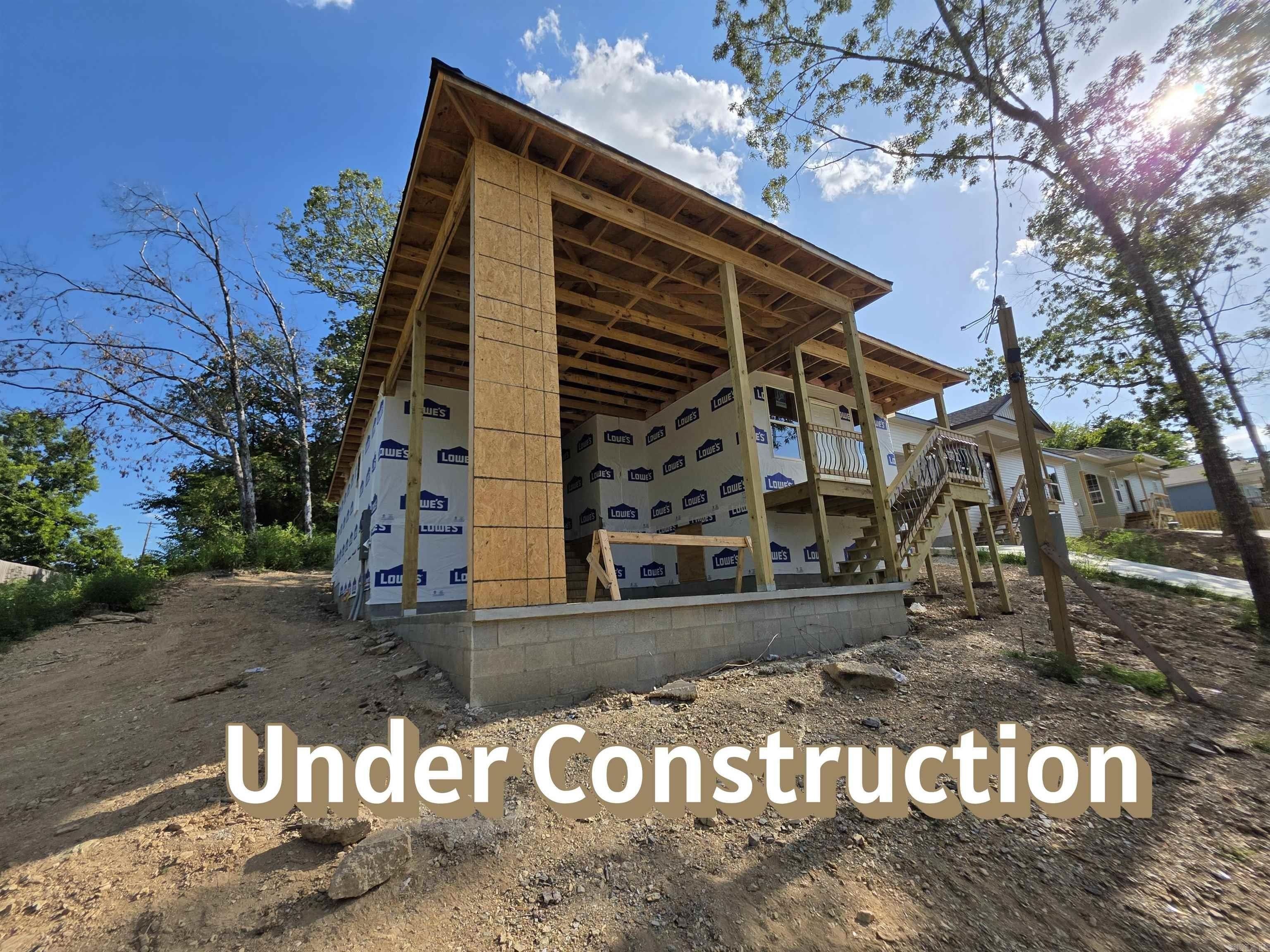 174 Woodridge. Hot Springs, AR 71901