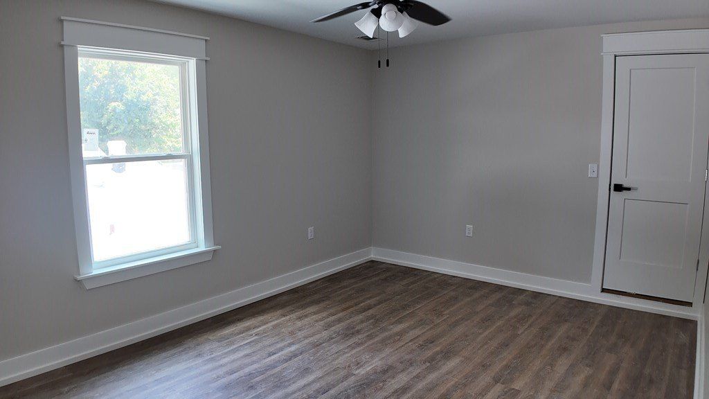 307 W Cooper Avenue. West Memphis, AR 72301