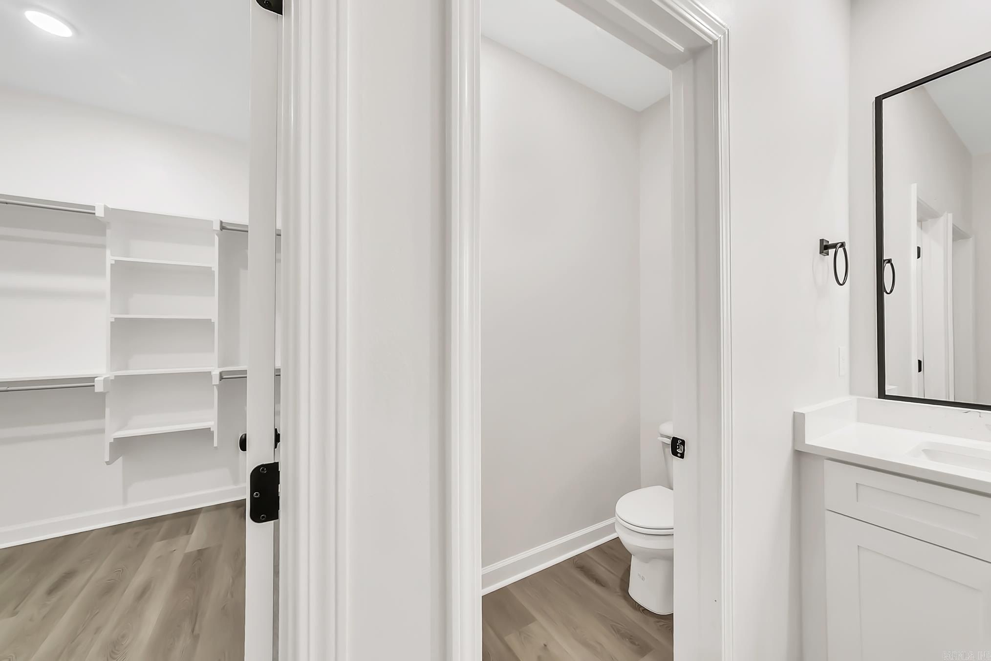 17 Wolfsbridge Loop. Cabot, AR 72023