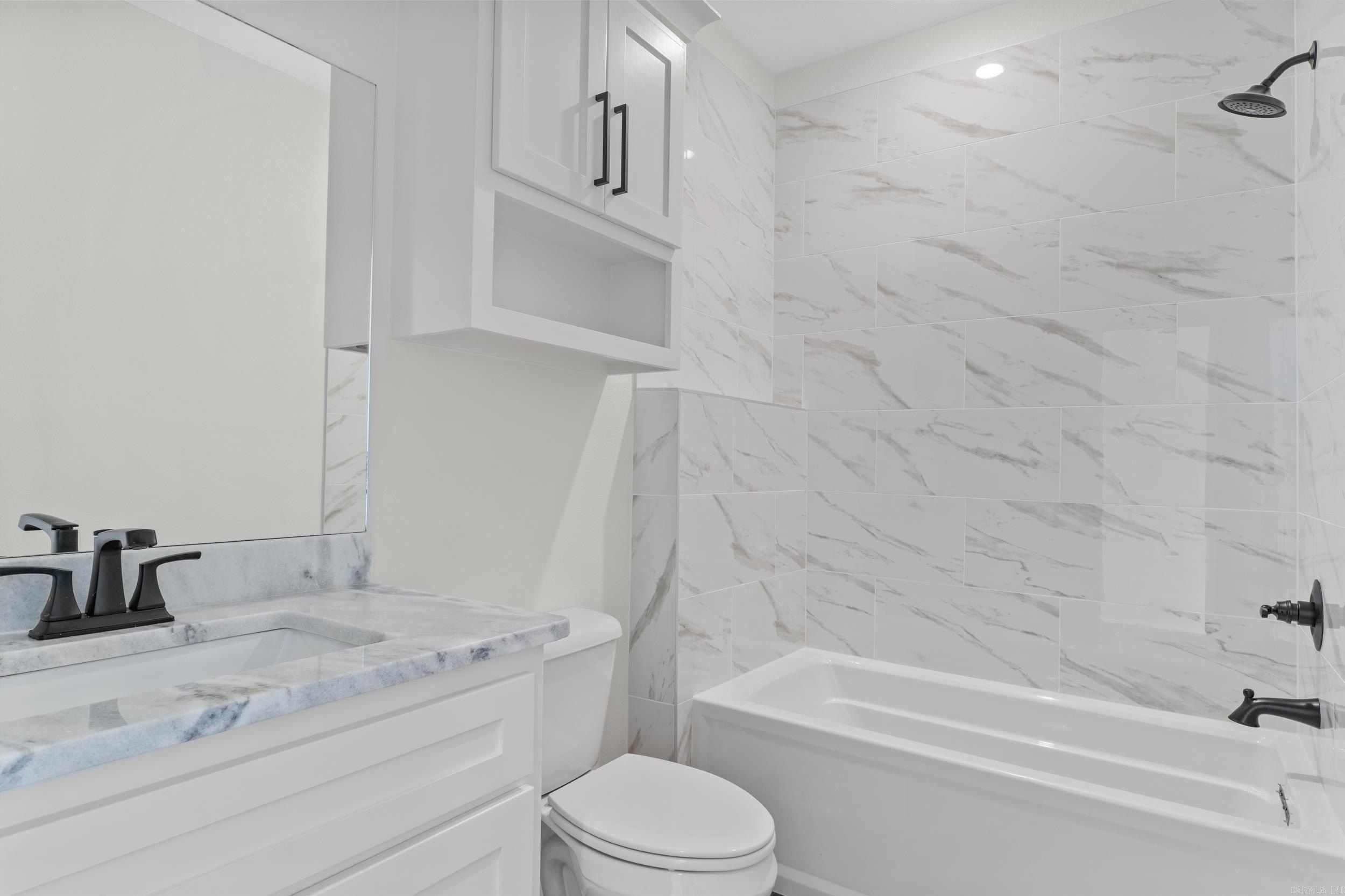 126 Falstone. Little Rock, AR 72223