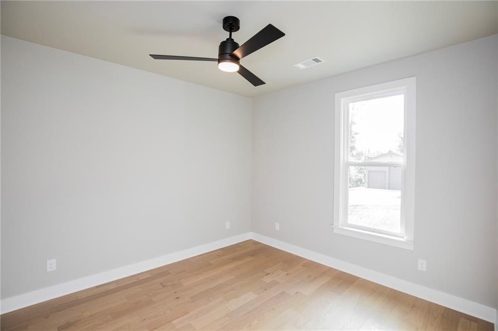 19 Nairn  Ln. Bella Vista, AR 72715