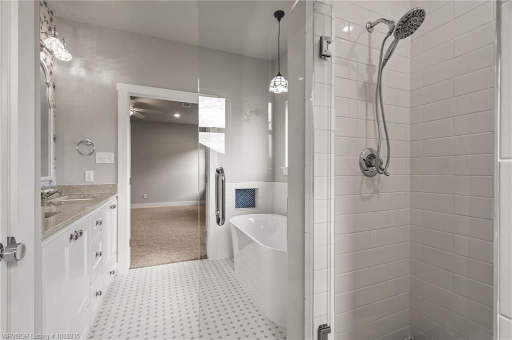 815 Avondale  Dr. Alma, AR 72921