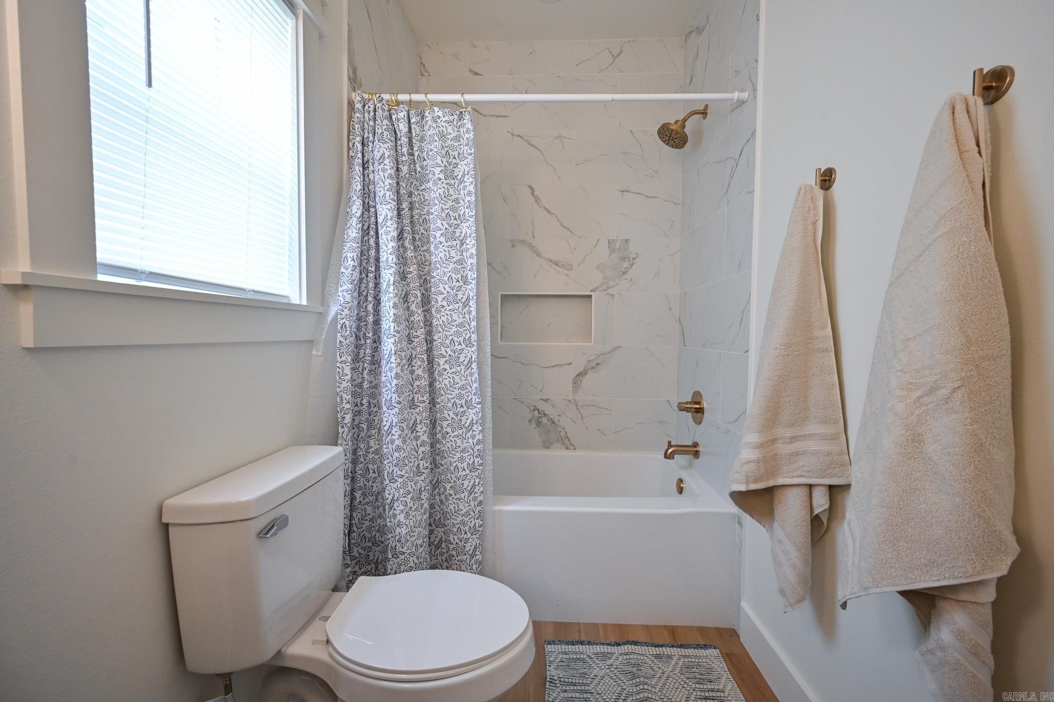 914 S Reine Street. Hatfield, AR 71945